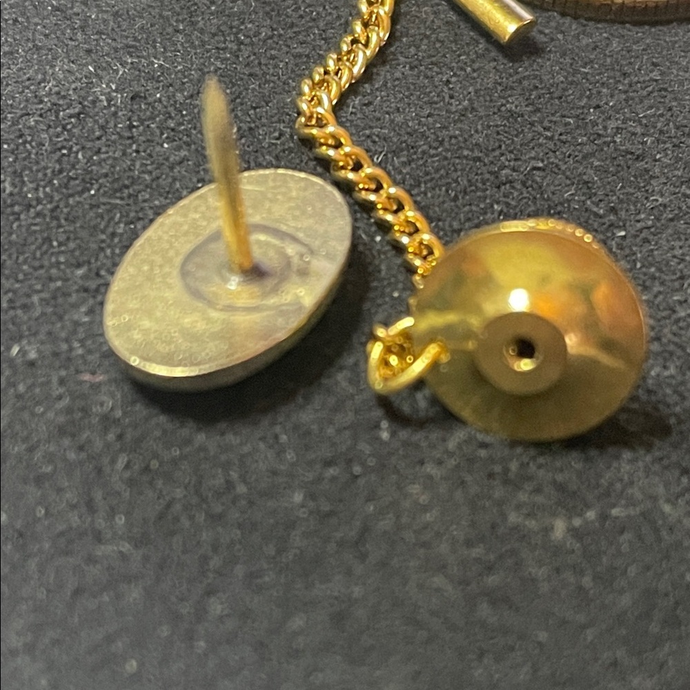 Gold tone Tie Tack with Initial S - Picture 4 of 4
